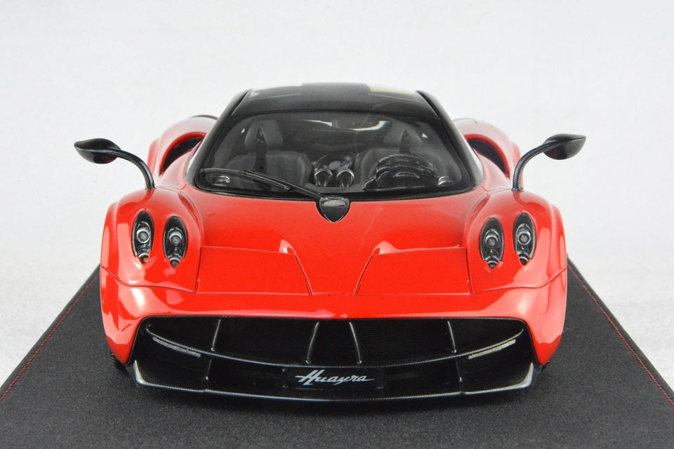 Frontiart AvanStyle 1:18 Pagani Huarya Coupe Red AS021-06