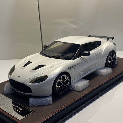 Frontiart 1:18 Aston Martin V12 Zagato Open White FA009-29