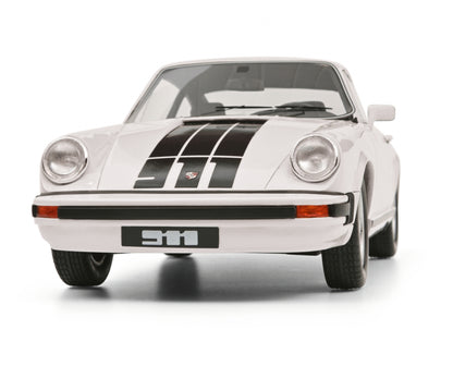 Schuco 1:18 Porsche 911 Coupe 1977 White 450048600