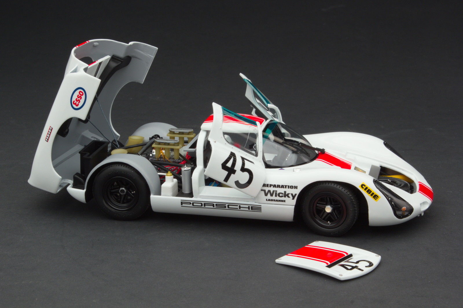 EXOTO 1:18 1968 Porsche 910 #45 Le Mans 24 Hours Jean-Pierre Hanrioud,  André Wicky MTB00062B